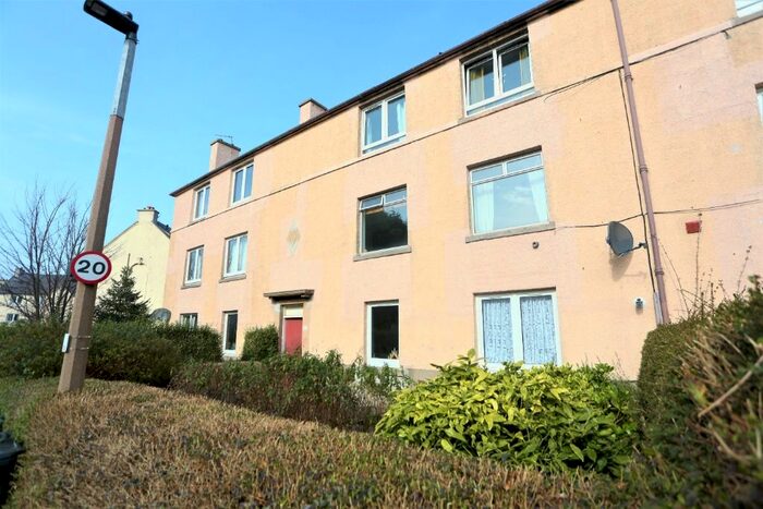 2 Bedroom Flat To Rent In Hutchison Place, Slateford, Edinburgh, EH14