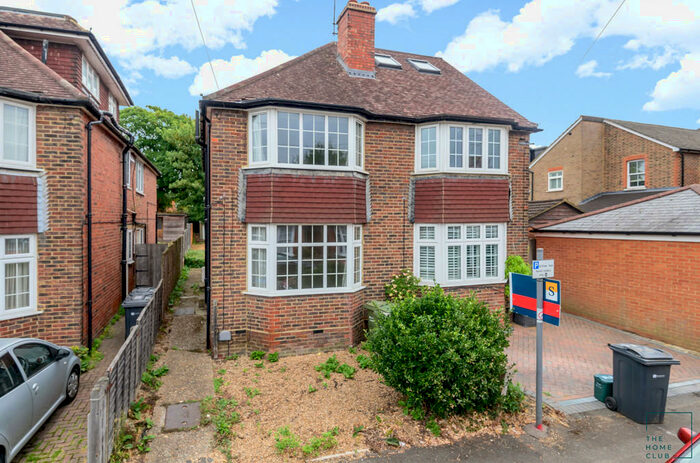 3 Bedroom Semi-Detached House To Rent In William Road, Guildford, GU1