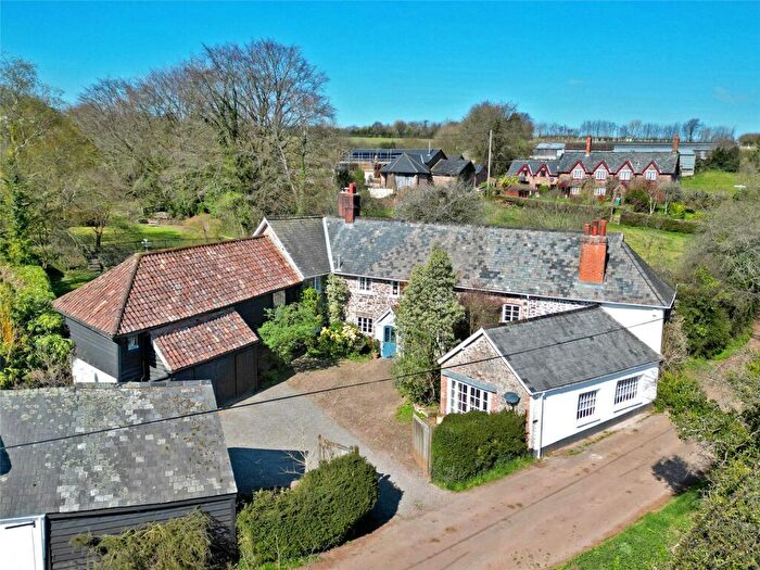 5 Bedroom Detached House For Sale In Stoodleigh, Tiverton, Devon, EX16