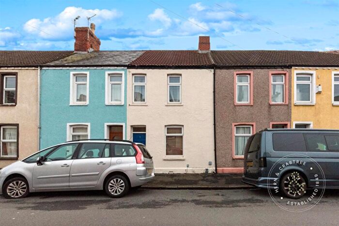 2 Bedroom Terraced House For Sale In Devon Place, Cardiff, CF11
