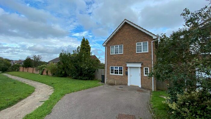 5 Bedroom Property To Rent In Harkness Drive, Canterbury, CT2