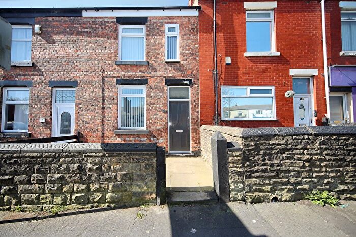 3 Bedroom Terraced House To Rent In Tunstall Lane, Wigan, WN5