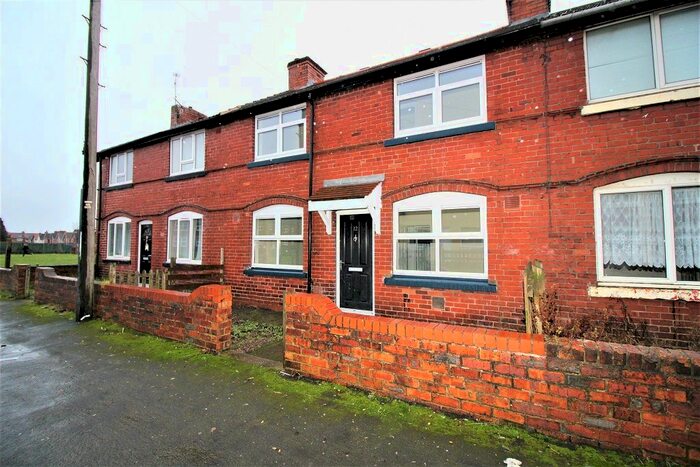 4 Bedroom Terraced House To Rent In Farquhar Road, Maltby, S66