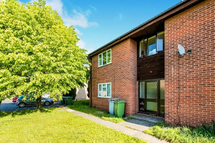 1 Bedroom Apartment To Rent In Birch Road, Balderton, NG24