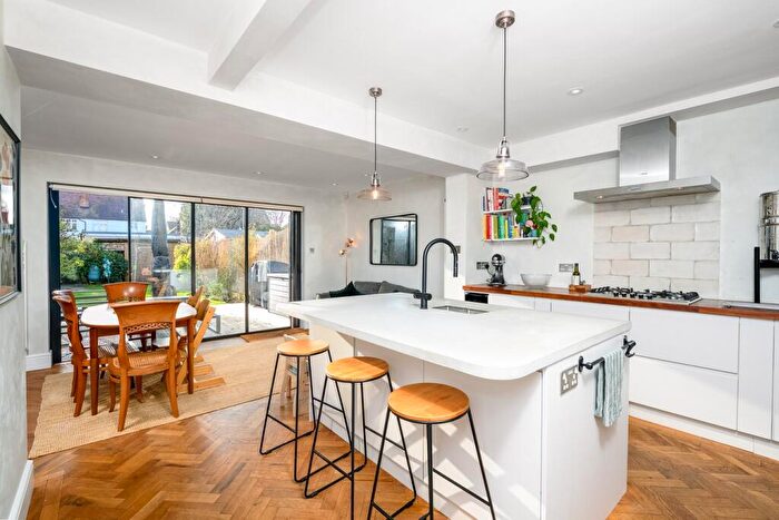 4 Bedroom Semi Detached House For Sale In Cottimore Avenue, Walton-On-Thames, KT12