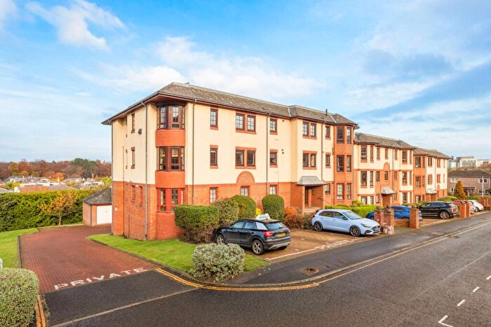 4 Bedroom Flat For Sale In / Orchard Brae Avenue, Orchard Brae, Edinburgh, EH4
