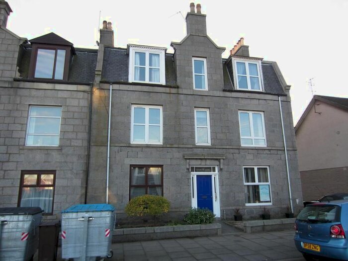 2 Bedroom Flat To Rent In Sunnyside Road, First Floor Right, AB24