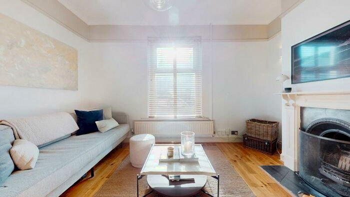 3 Bedroom Terraced House For Sale In John Street, Penarth, CF64