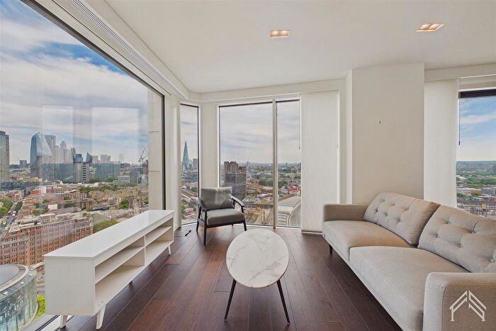 2 Bedroom Flat To Rent In Casson Square, London, SE1