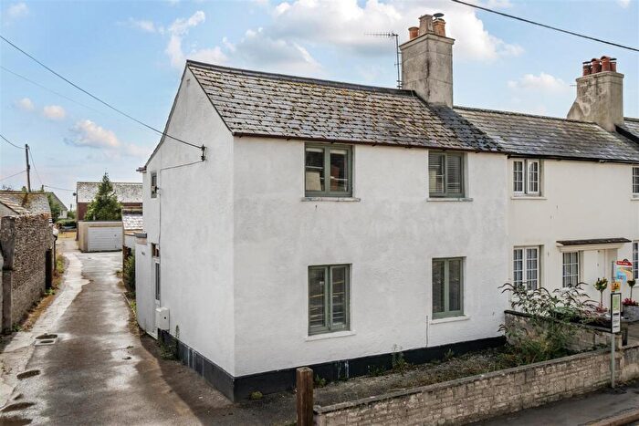 4 Bedroom Terraced House For Sale In The Street, Charmouth, DT6
