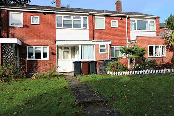 3 Bedroom Terraced House To Rent In Heron Way, Hatfield, AL10