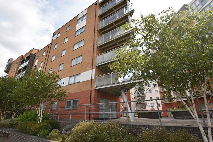2 Bedroom Flat For Sale In Ship Wharf, Colchester, CO2
