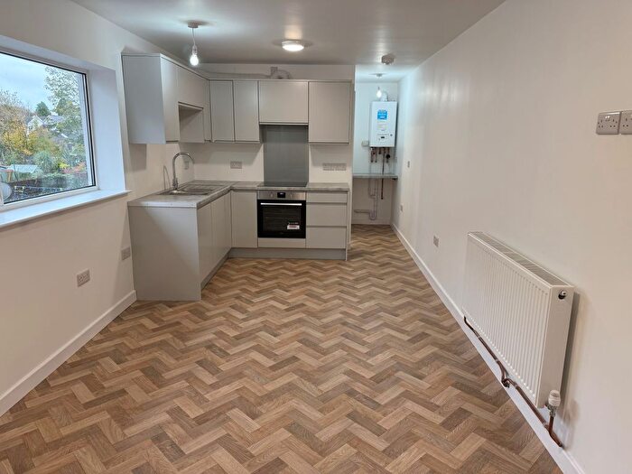 2 Bedroom Flat To Rent In Oakfield Street, Swansea, SA4