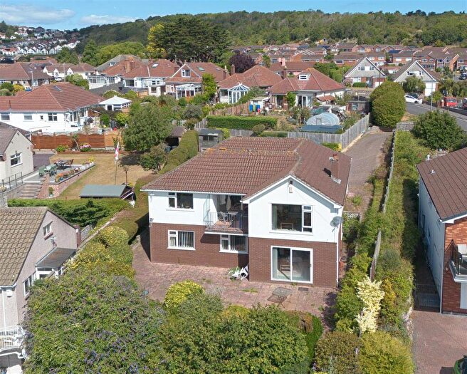 4 Bedroom Detached Bungalow For Sale In Spring Hill, Weston-Super-Mare, BS22