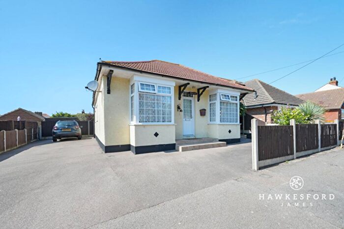 2 Bedroom Detached Bungalow For Sale In Cheyne Road, Eastchurch, ME12