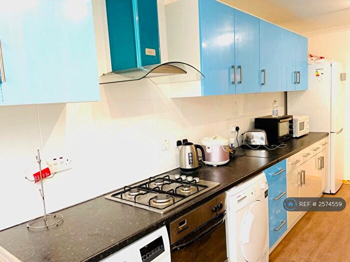 4 Bedroom Terraced House To Rent In Havelock Street, London, N1