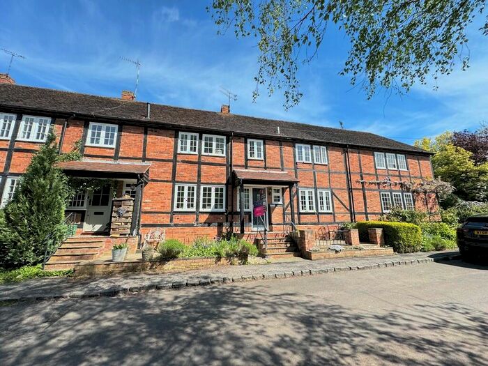 3 Bedroom Terraced House For Sale In Ashow, Kenilworth, CV8