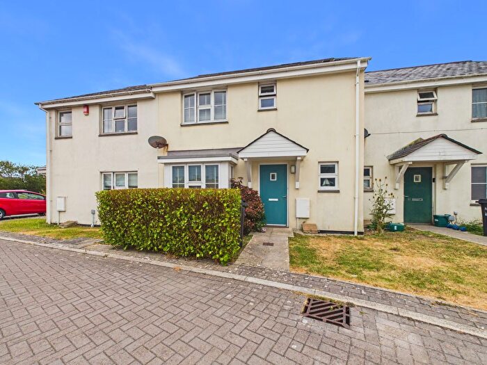 3 Bedroom Property For Sale In Connor Downs, Hayle, TR27