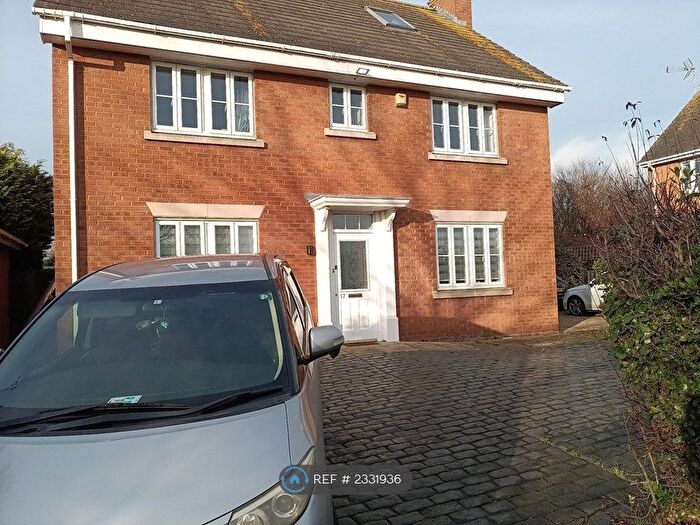 5 Bedroom Terraced House To Rent In Magnolia Close, Canvey Island, SS8