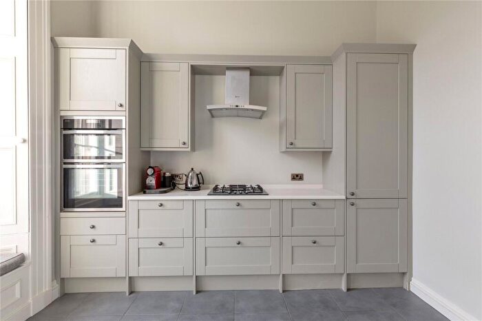 2 Bedroom Apartment To Rent In Great Stuart Street, Edinburgh, EH3