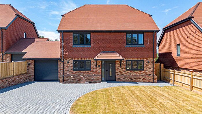 4 Bedroom Detached House For Sale In Bradshaw Close, Winchelsea Road, Guestling, Hastings, TN35