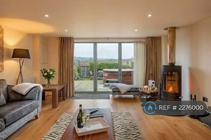 2 Bedroom Detached House To Rent In Avon Lane, Saltford, Bristol, BS31