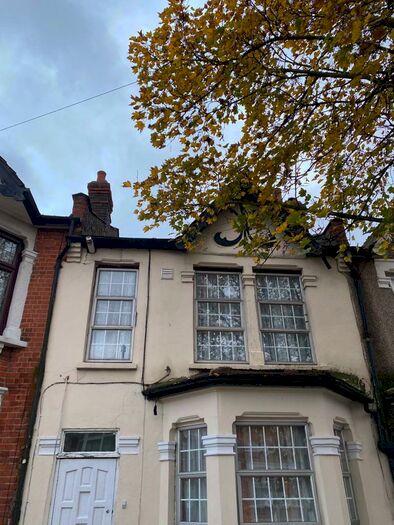 1 Bedroom Flat To Rent In , IG1