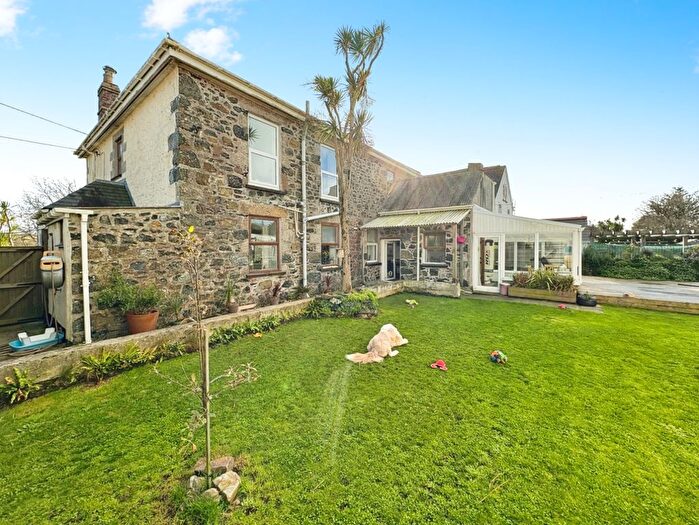 7 Bedroom Detached House For Sale In Nansmellyon Road, Mullion, Helston, TR12