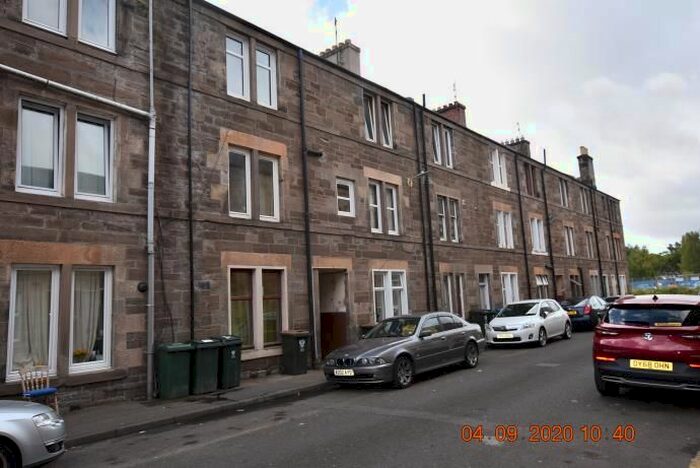 1 Bedroom Flat To Rent In Inchaffray Street, Perth, PH1