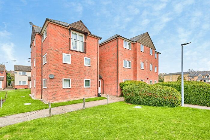 1 Bedroom Studio For Sale In Carnation Drive, Saffron Walden, CB10