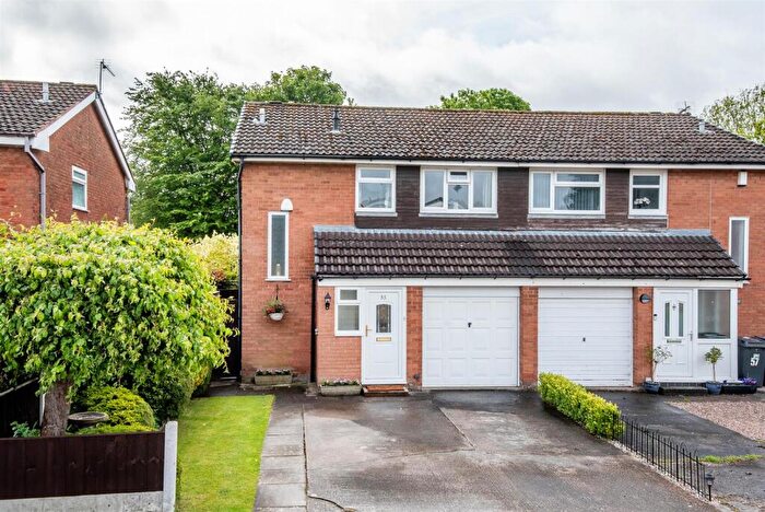 3 Bedroom Semi Detached House For Sale In Bispham Avenue, Farington Moss, Leyland, PR26