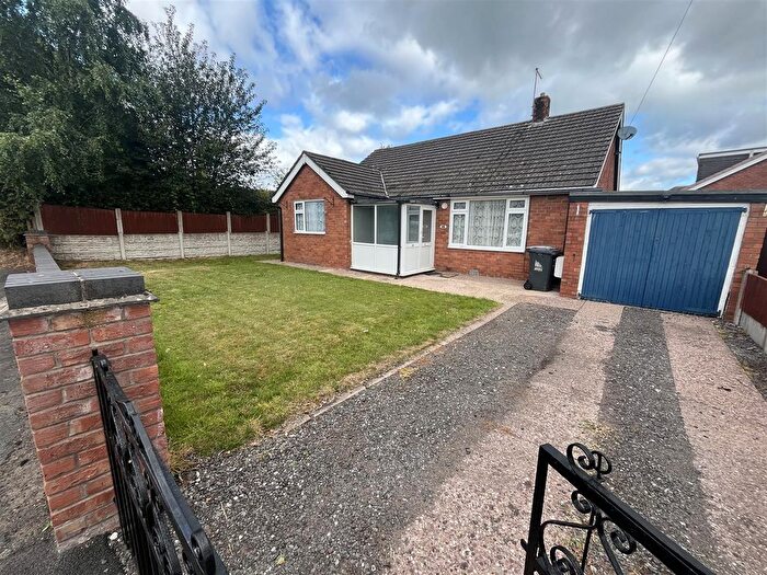 3 Bedroom Detached Bungalow To Rent In Mere Road, Weston, Crewe, CW2