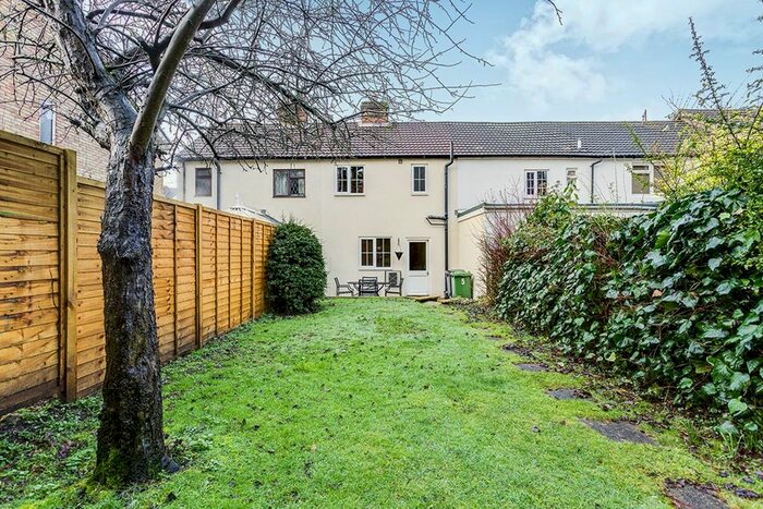 3 Bedroom Terraced House To Rent In Madeline Road, Petersfield, Hampshire GU31