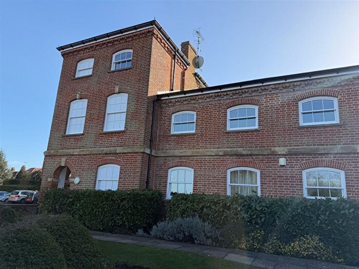 1 Bedroom Flat To Rent In George Roche Road, Canterbury, Kent, CT1