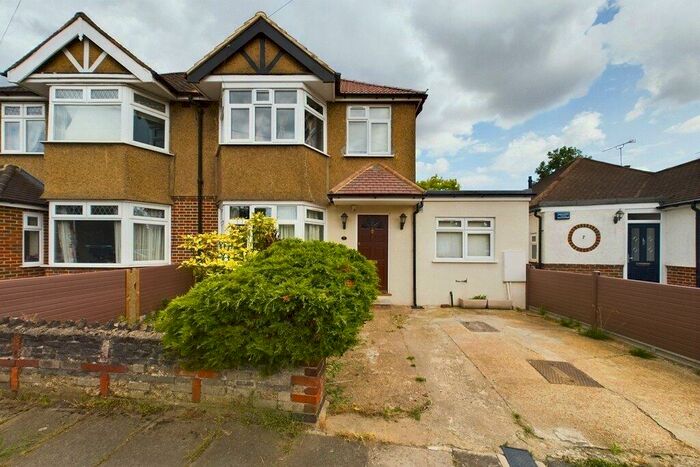 3 Bedroom Semi-Detached House To Rent In Primrose Gardens, Ruislip, HA4