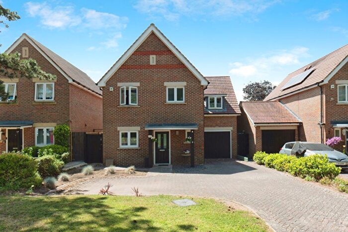 3 Bedroom Detached House For Sale In West Park Road, Epsom, Surrey, KT19