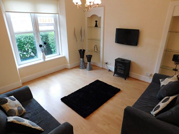 1 Bedroom Flat To Rent In Elmbank Terrace, Kittybrewster, Aberdeen, AB24