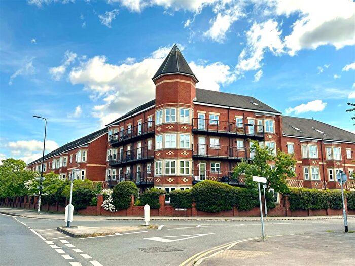 2 Bedroom Apartment To Rent In Russell Place, Sale, M33