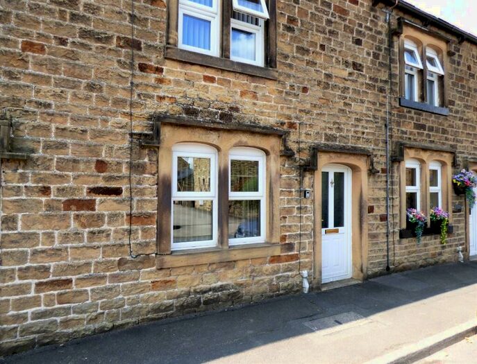 2 Bedroom Terraced House For Sale In East Street, Gargrave, Skipton, BD23