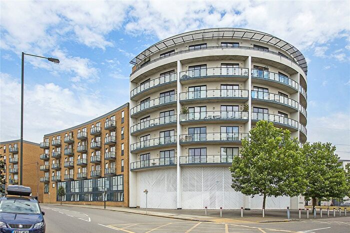 1 Bedroom Flat To Rent In Durnsford Road, London, SW19