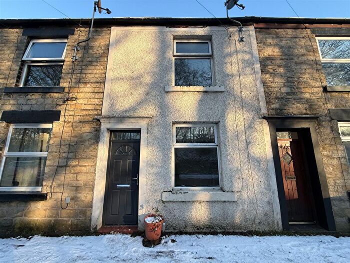 2 Bedroom Terraced House For Sale In Cheshire Street, Mossley, Ashton-Under-Lyne, OL5