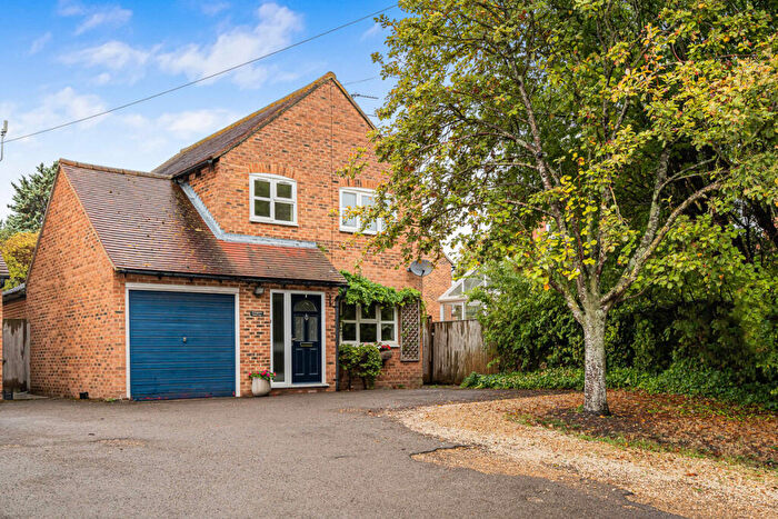 3 Bedroom Detached House For Sale In Winter Lane, Wantage, OX12