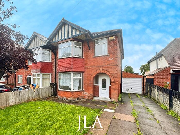 3 Bedroom Semi-detached House To Rent In Evington Lane, Leicester, LE5