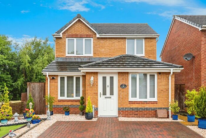 3 Bedroom Detached House For Sale In Golwg Y Waun, Birchgrove, Swansea, SA7