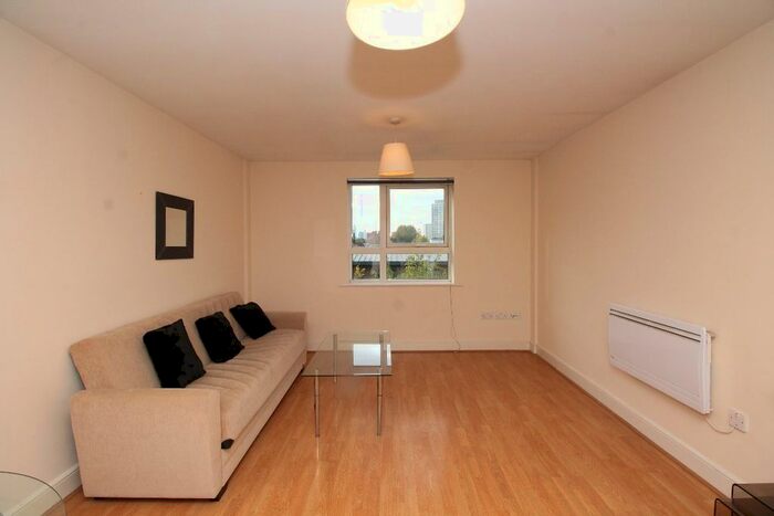 1 Bedroom Flat To Rent In Wealden House, Capulet Square, Bromley-By-Bow, E3