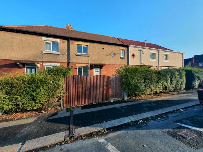 3 Bedroom House To Rent In Anelay Road, Doncaster, DN4