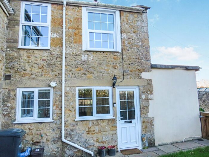 3 Bedroom End Terrace House For Sale In Southfields, Horton Cross, Ilminster, TA19