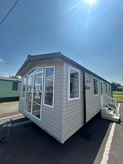 2 Bedroom Park Home For Sale In Six Arches Country Park, PR3