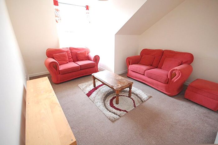 3 Bedroom Flat To Rent In King Street, City Centre, Aberdeen, AB24