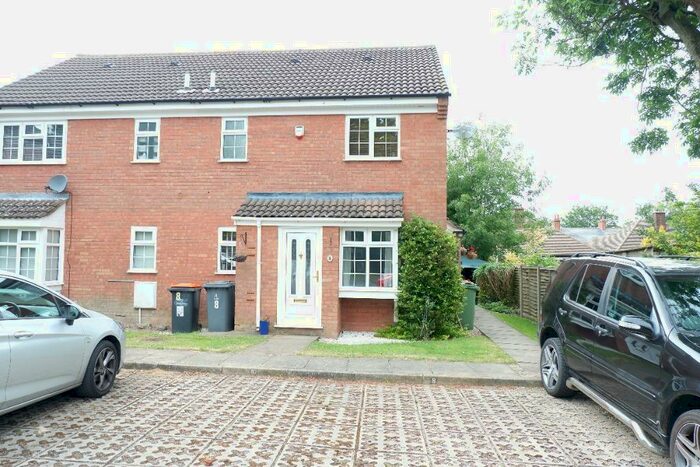 1 Bedroom Cluster House To Rent In Bowmans Close, Dunstable, LU6